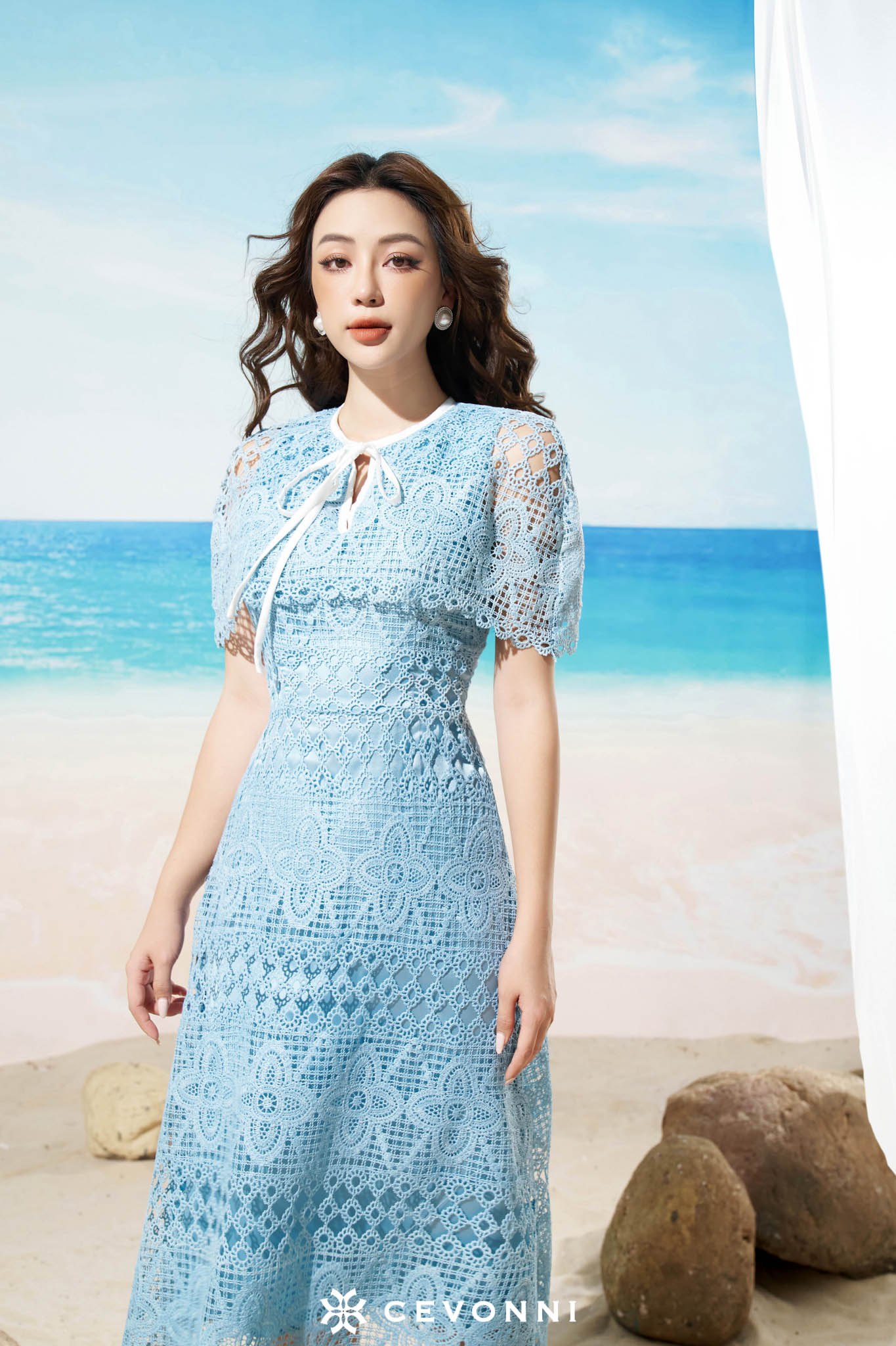 Váy trắng ren AMY – Hizu Dress Up