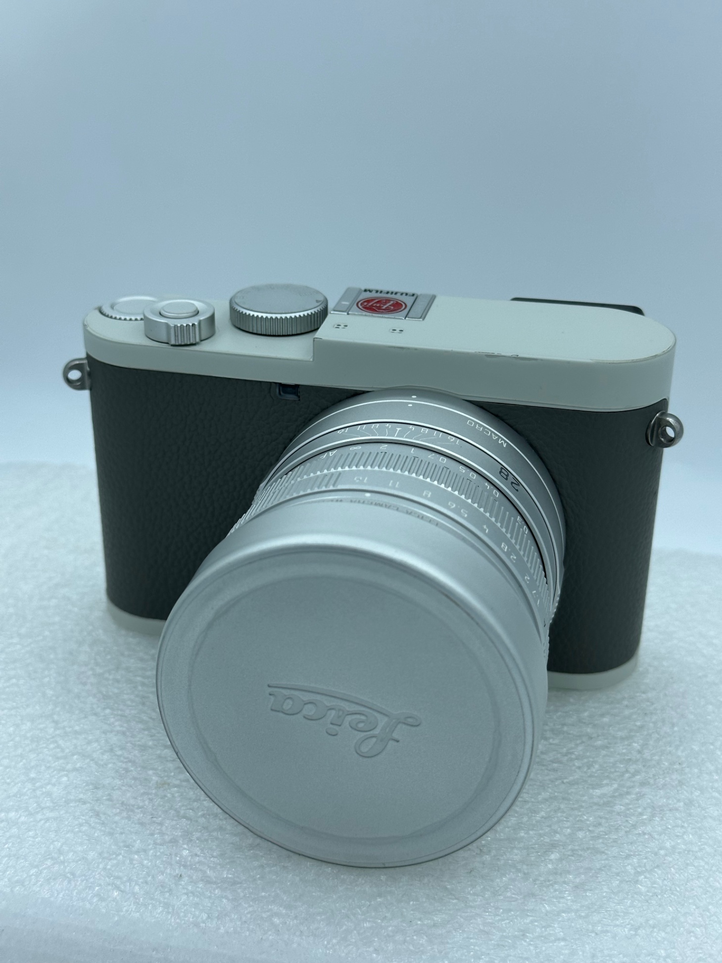 LEICA Q2 GHOST BY HODINKE ( 2075 )