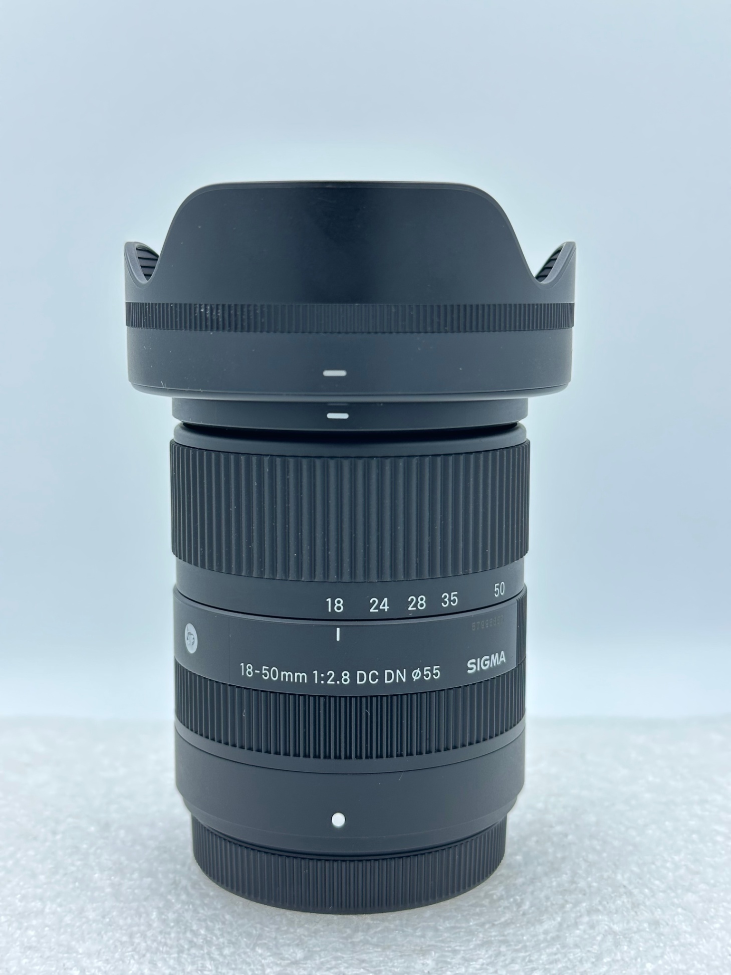 ỐNG KÍNH SIGMA 18-50F2.8 NGÀM FUJIFILM X ( 5885 )