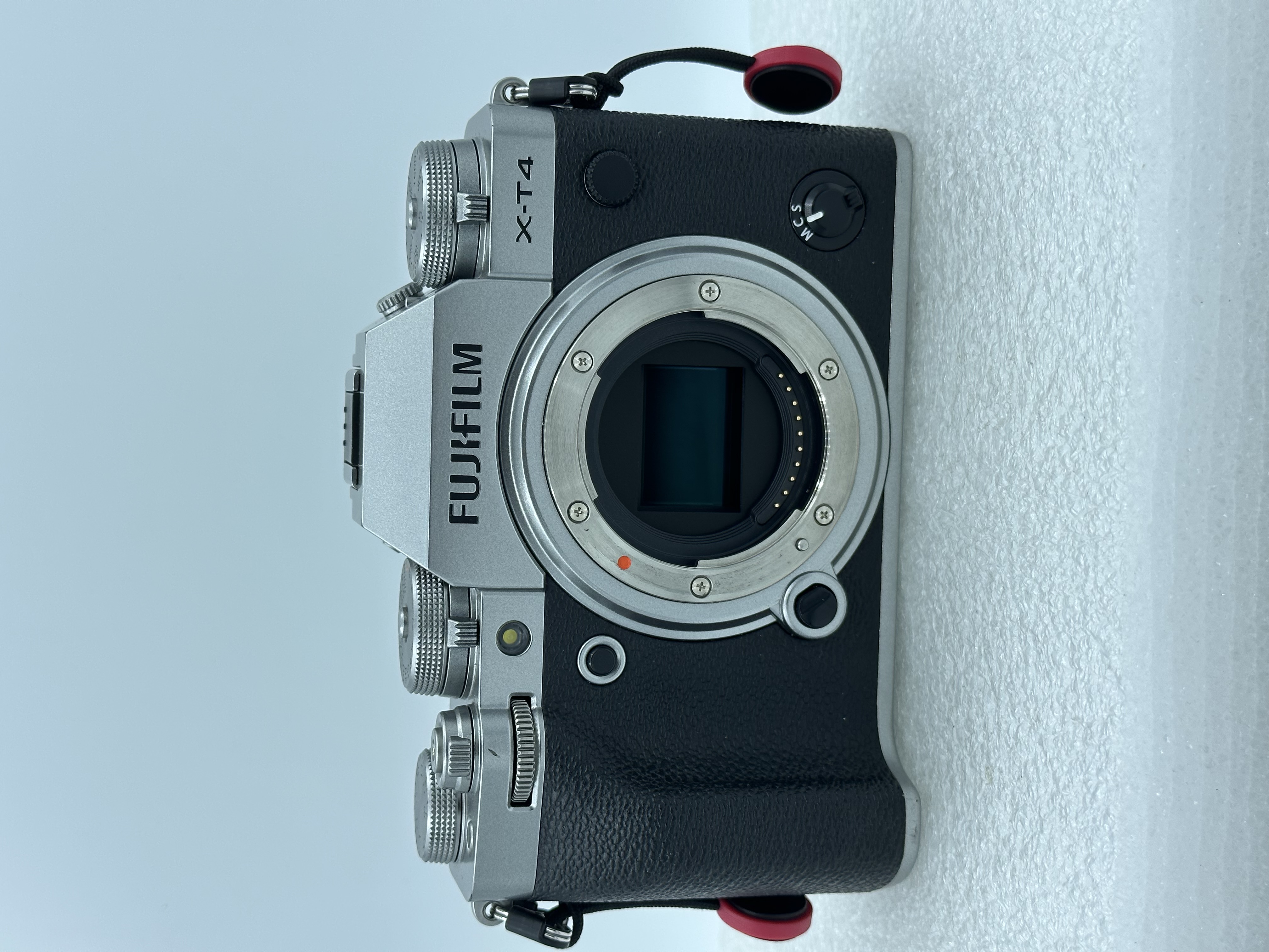 FUJIFILM XT4 SILVER ( 4358 )
