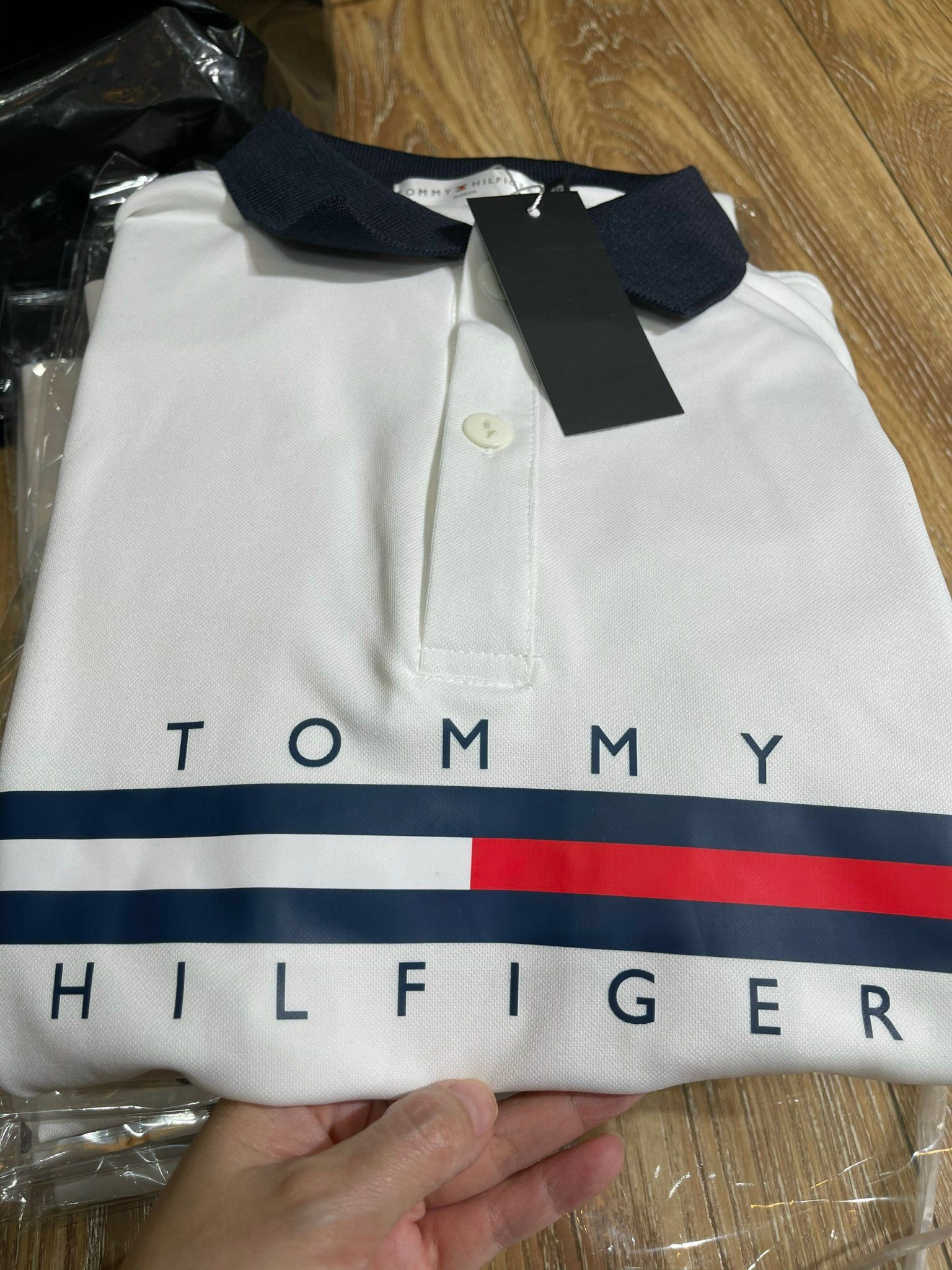 Áo polo nữ Tommy