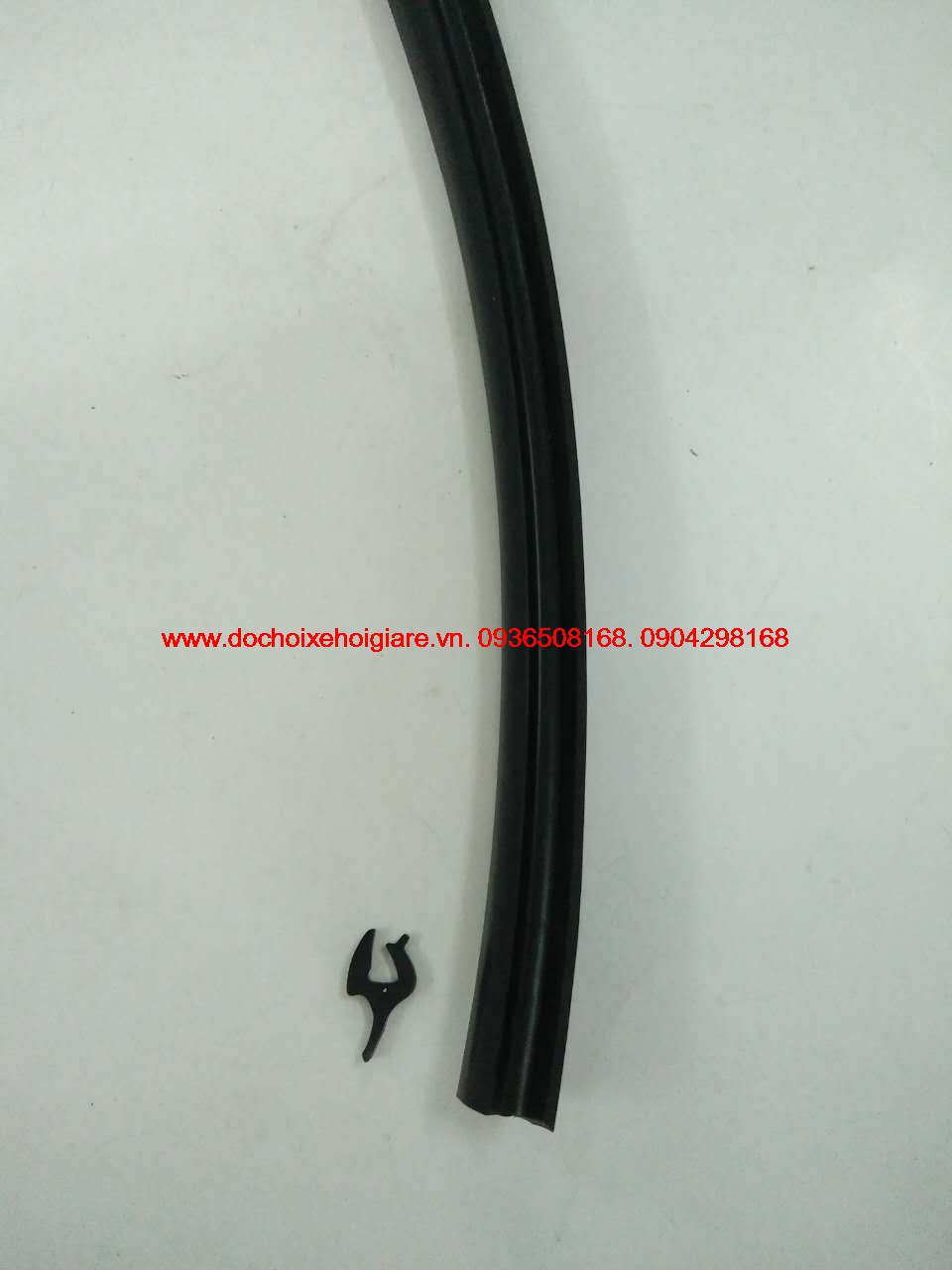 Ron gioăng cao su chữ Y cài chân kính sau. 13x5mm
