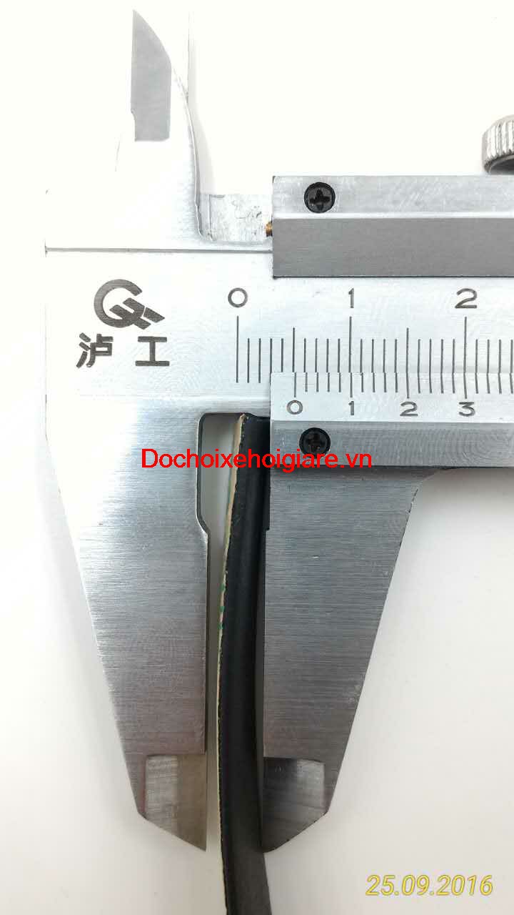 Gioăng cao su phục hồi chân kính lái phía trước bên ngoài. 18x3mm