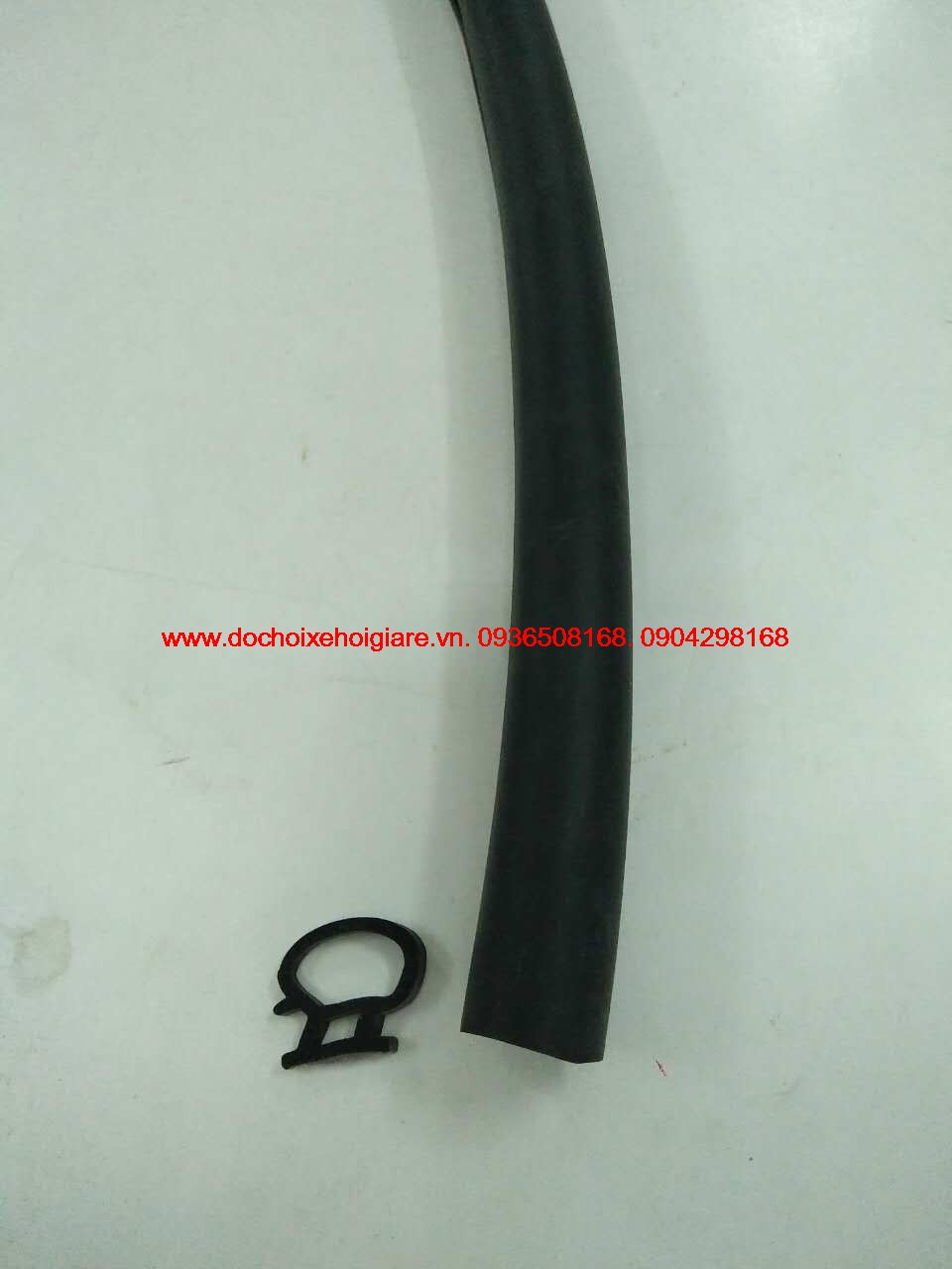 Gioăng chữ D 2 tầng. Giảm ồn, chống bụi, ngăn nước, cách nhiệt xe hơi