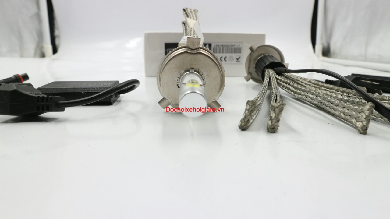 Bóng đèn led ô tô xe hơi 12V siêu sáng L7. Chip Led Cree XHP70 USA 60W 13200Lm. 1 màu sáng trắng 6000K