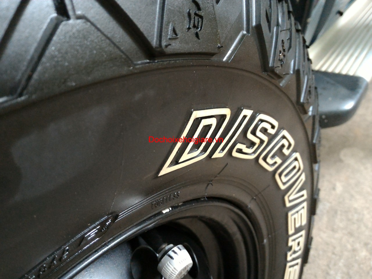 Lốp xe ô tô Cooper Discoverer STT LT265/75R16. Made in USA