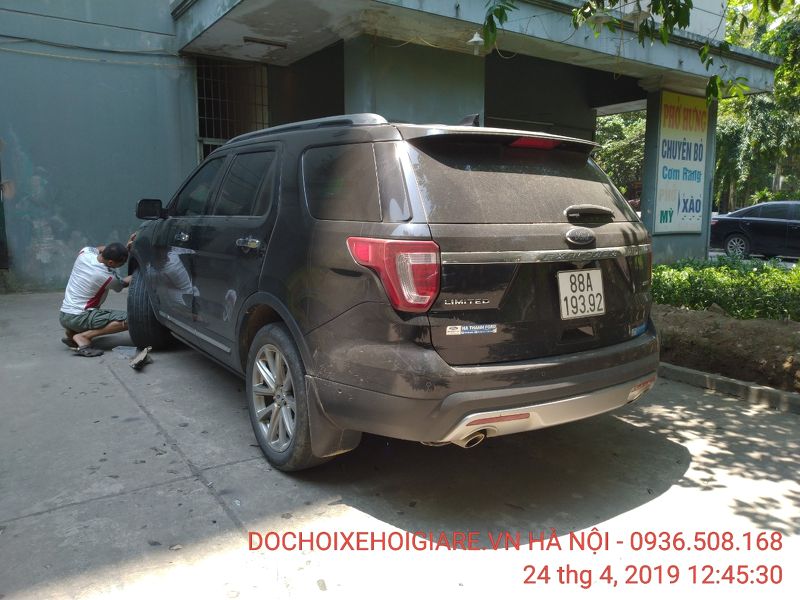 Cách âm chống ồn cho Ford Explorer