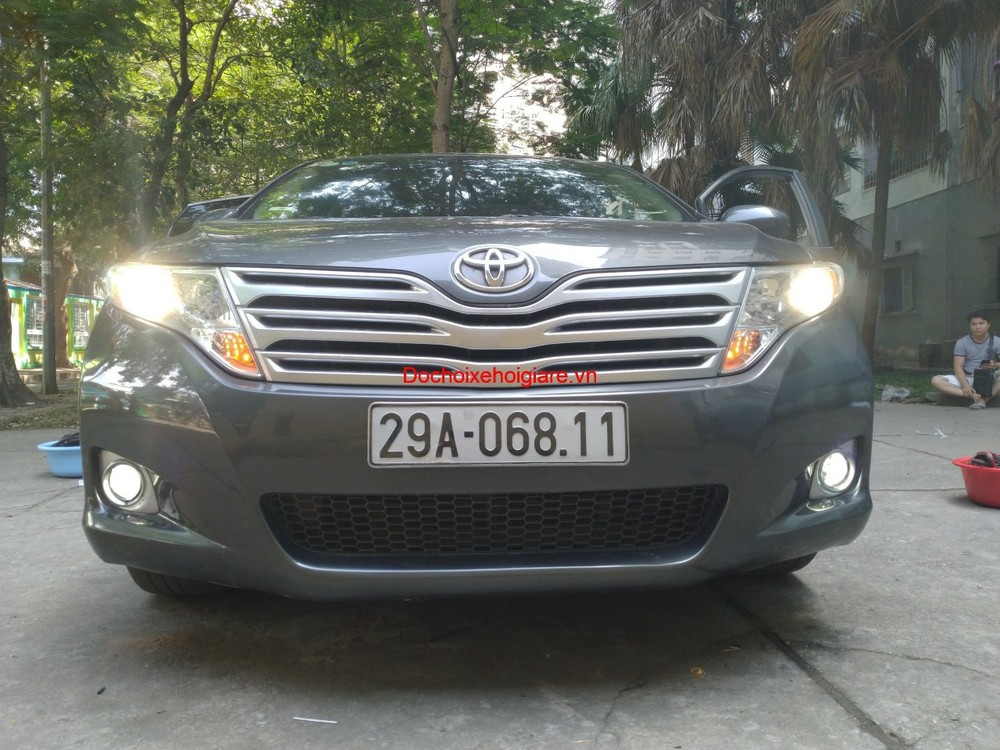 Toyota Venza độ đèn gầm sương mù Bi Xenon Led hai chế độ pha cos