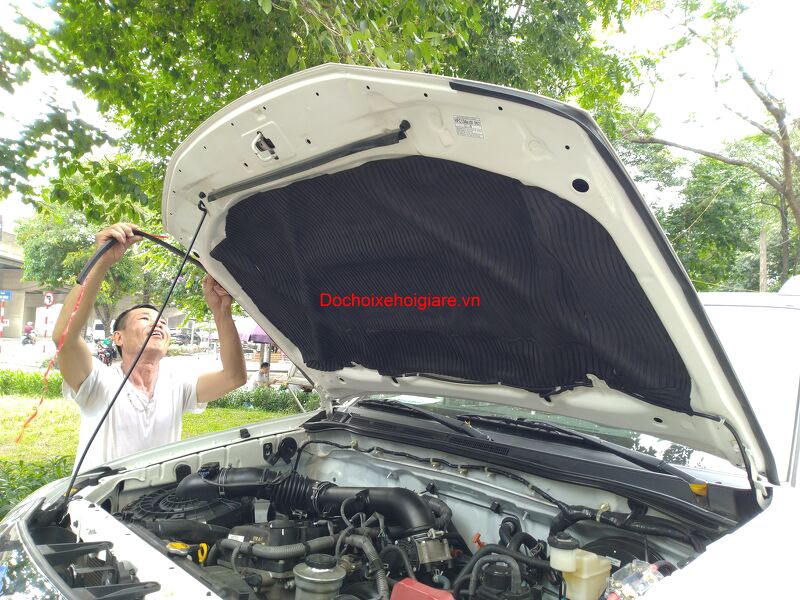 Cách âm chống ồn Toyota Fortuner giá bao nhiêu. Tư vấn cách âm chống ồn Fortuner hiệu quả cao chi phí thấp