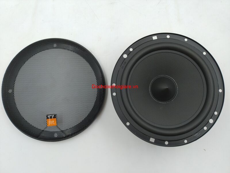 Loa cánh cửa ô tô JBL