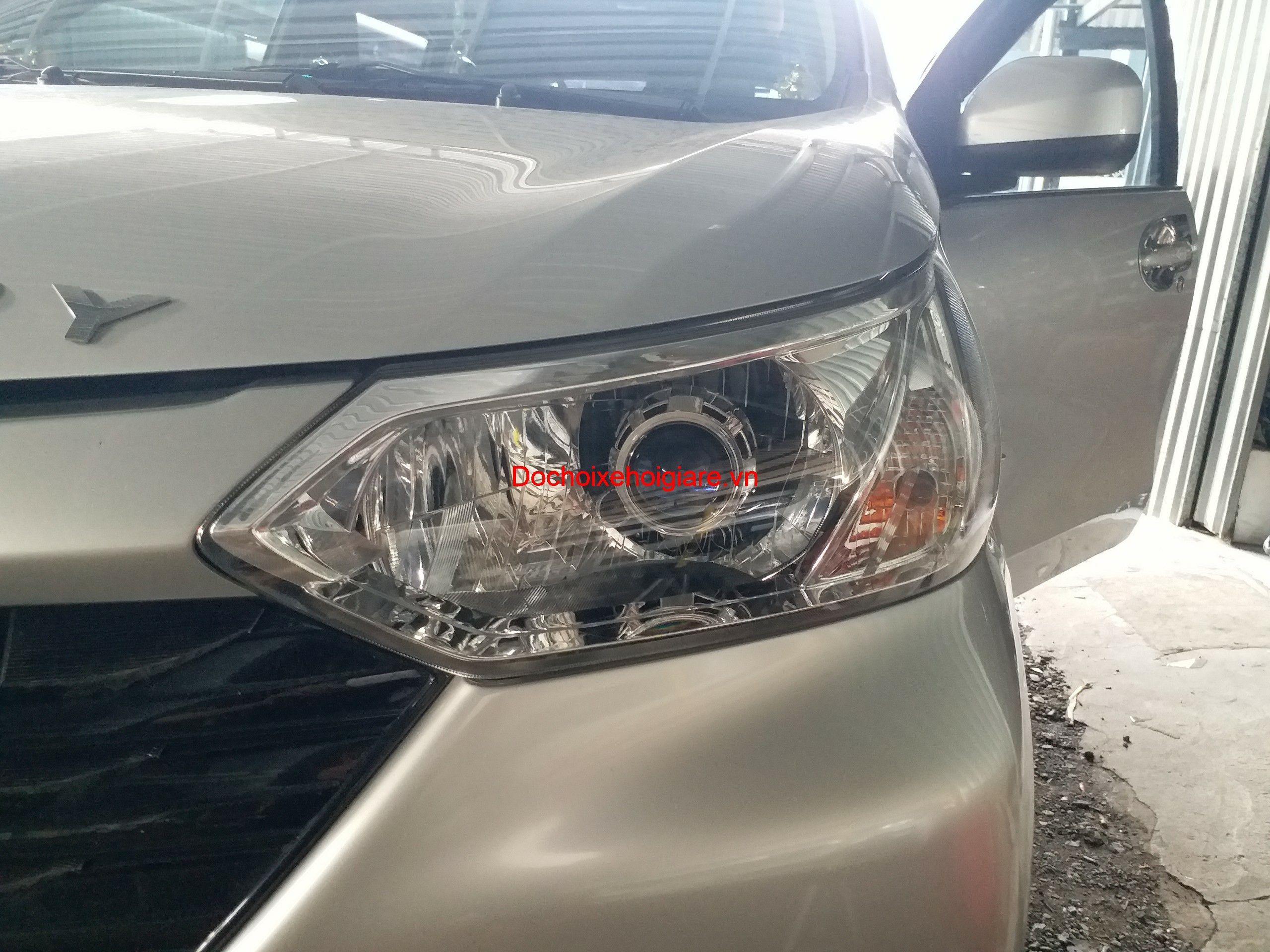 Độ Đèn Bi Pha Led Laser Xenon Toyota Avanza Giá Rẻ Nhất. Bao Dùng Thử 30 Ngày. Bảo Hành Tối Thiểu 2 Năm