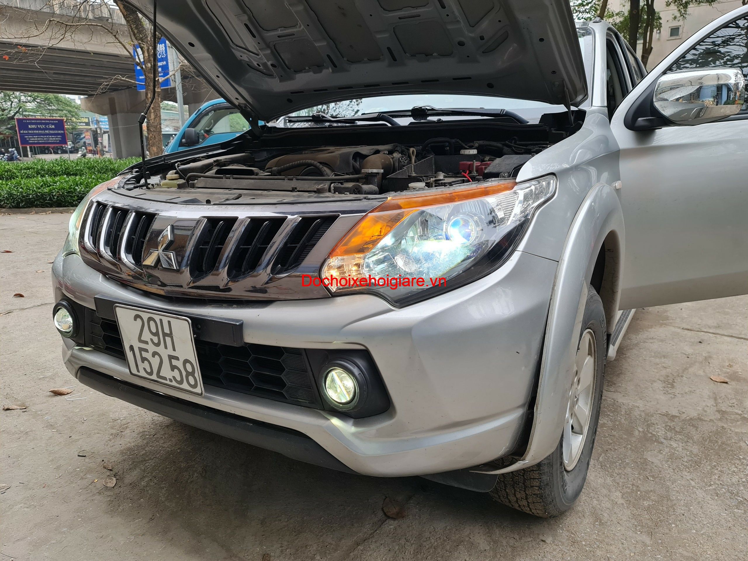 Độ Đèn Bi Pha Led Laser Xenon Mitsubishi Triton Giá Rẻ Nhất. Bao Dùng Thử 30 Ngày. Bảo Hành Tối Thiểu 2 Năm