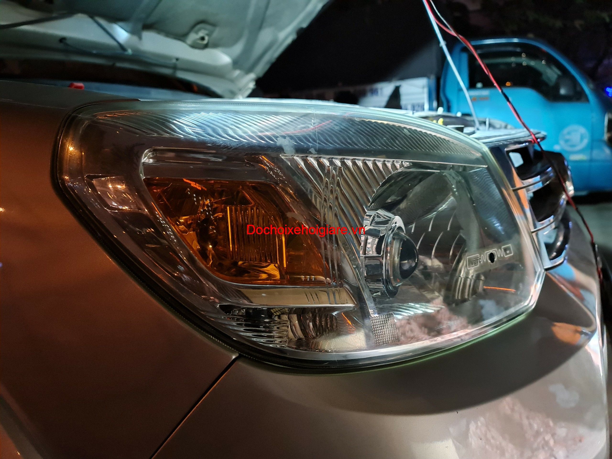 Độ Đèn Bi Pha Led Laser Xenon Ford Everest 2010 Giá Rẻ Nhất. Bao Dùng Thử 30 Ngày. Bảo Hành Tối Thiểu 2 Năm