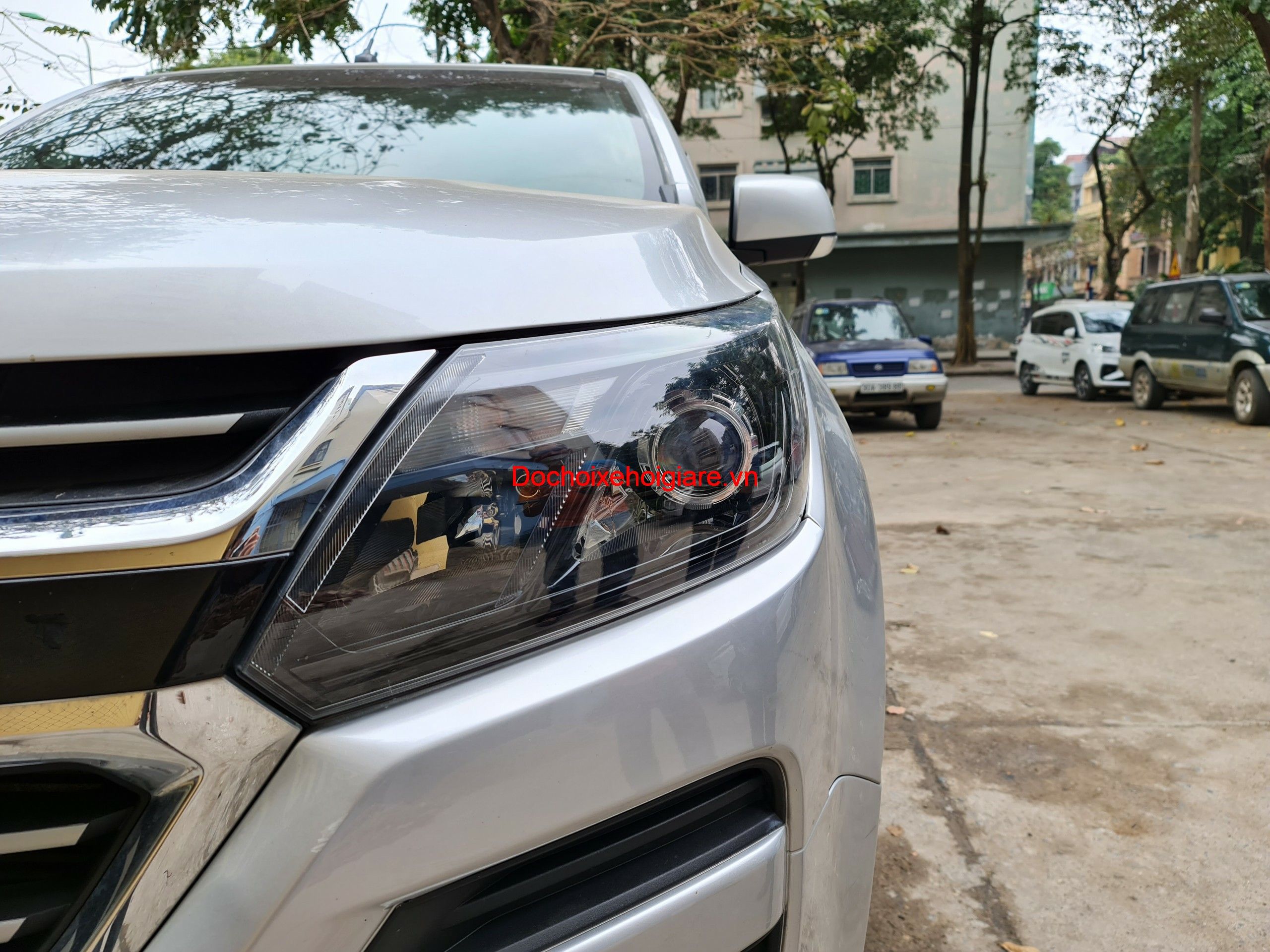 Độ Đèn Bi Pha Led Laser Xenon Chevrolet Colorado Giá Rẻ Nhất. Bao Dùng Thử 30 Ngày. Bảo Hành Tối Thiểu 2 Năm