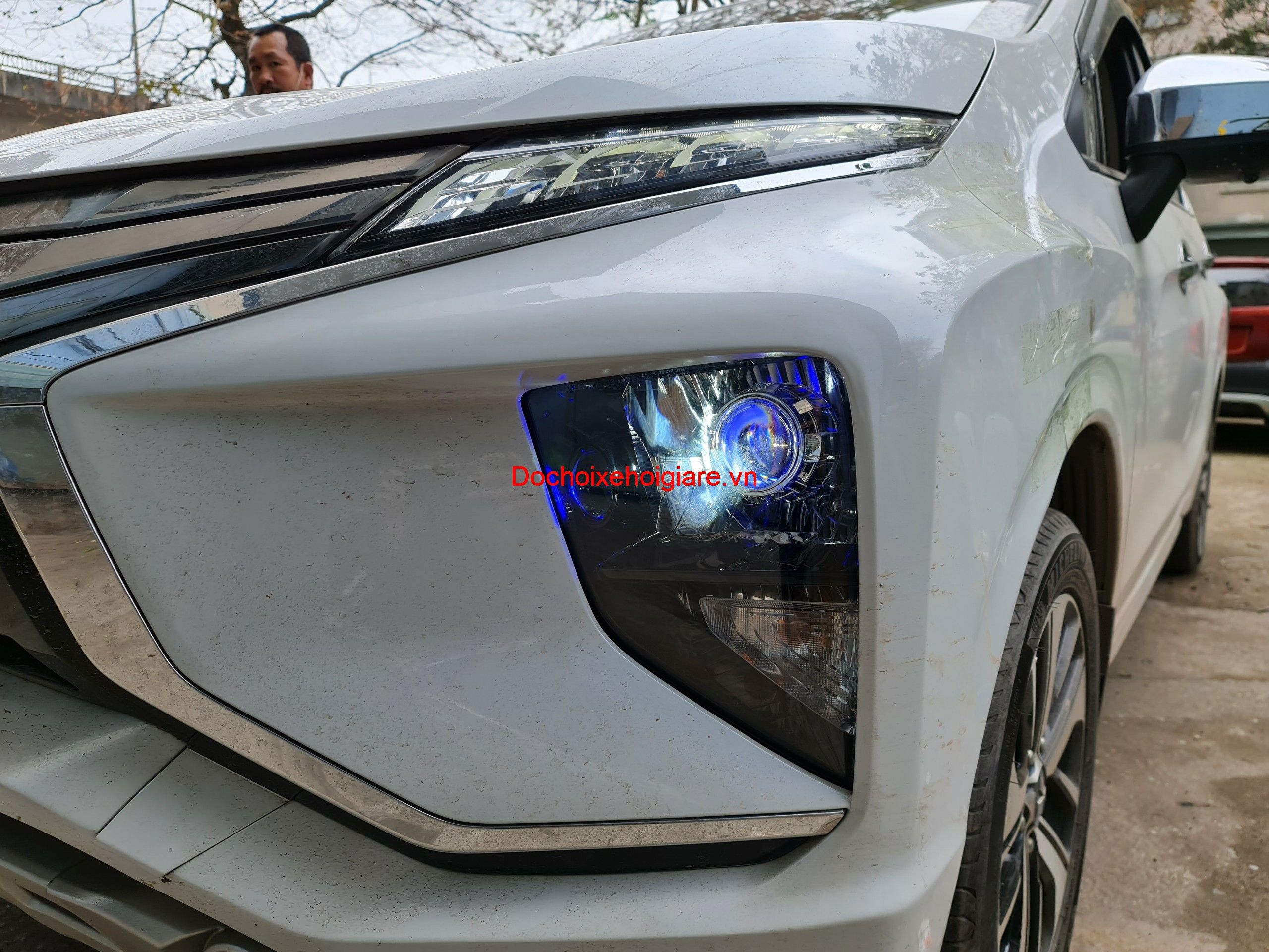 Độ Đèn Bi Pha Led Laser Xenon Mitsubishi Xpander Giá Rẻ Nhất. Bao Dùng Thử 30 Ngày. Bảo Hành Tối Thiểu 2 Năm