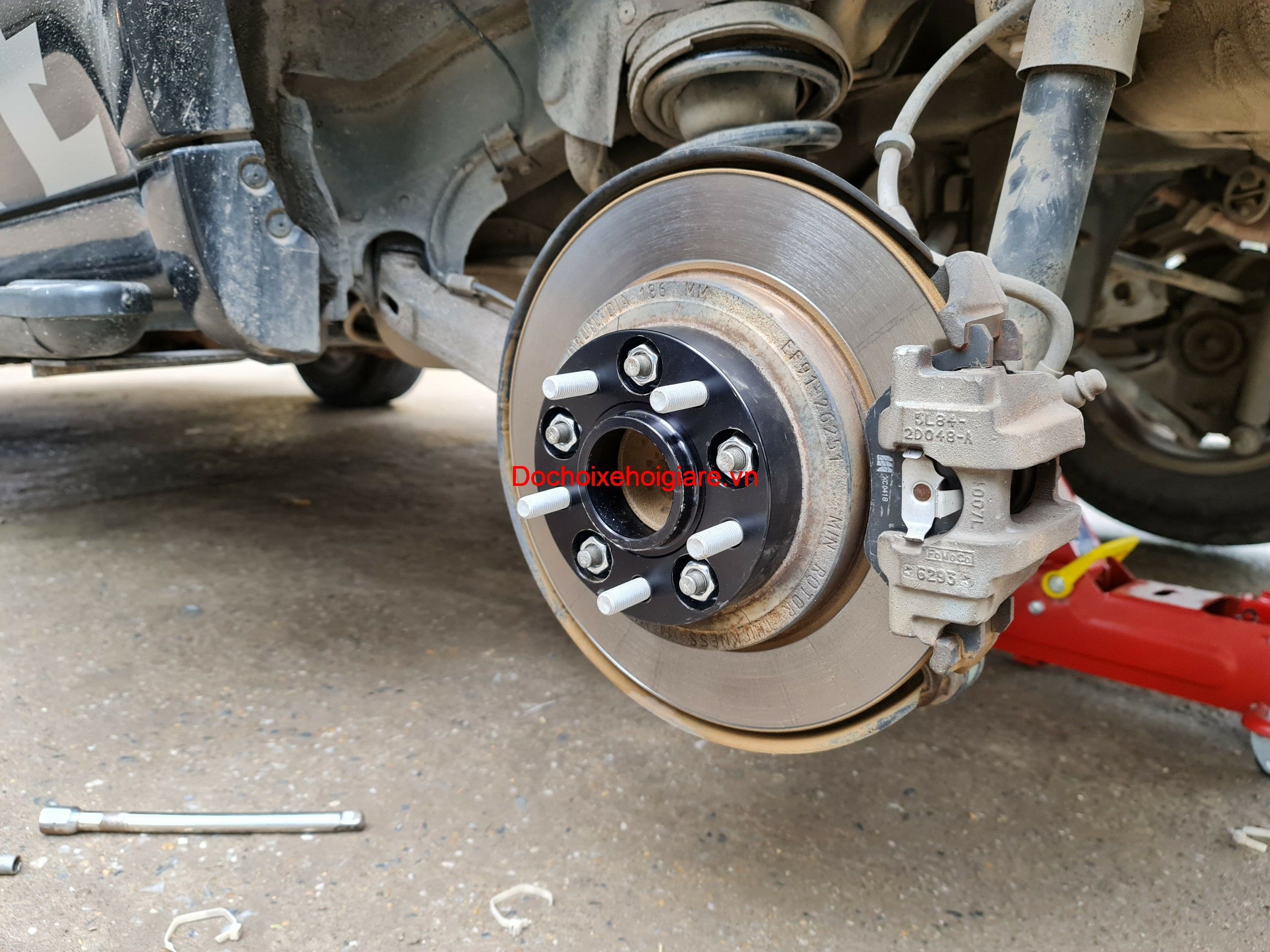 Miếng Đệm Mở Rộng Lốp Xe Ford Escape - Wheel Spacers Hợp Kim Nhôm - Có Gờ Định Tâm