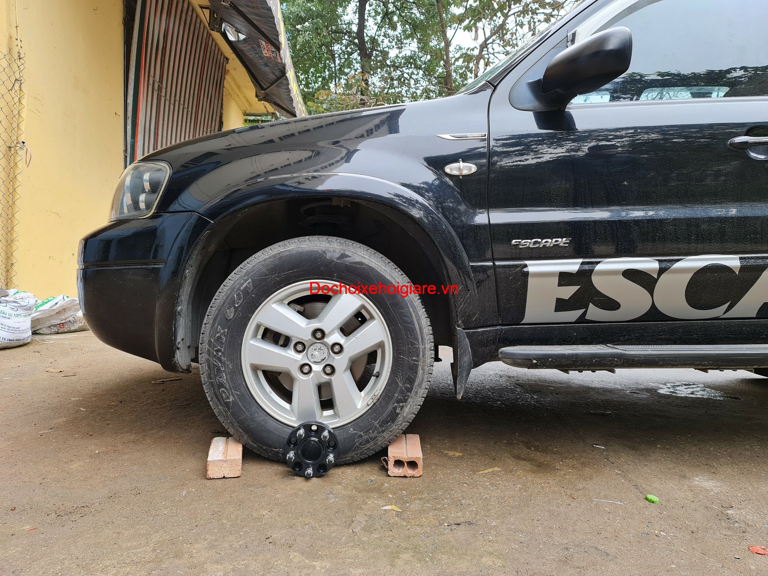 Miếng Đệm Mở Rộng Lốp Xe Ford Escape - Wheel Spacers Hợp Kim Nhôm - Có Gờ Định Tâm