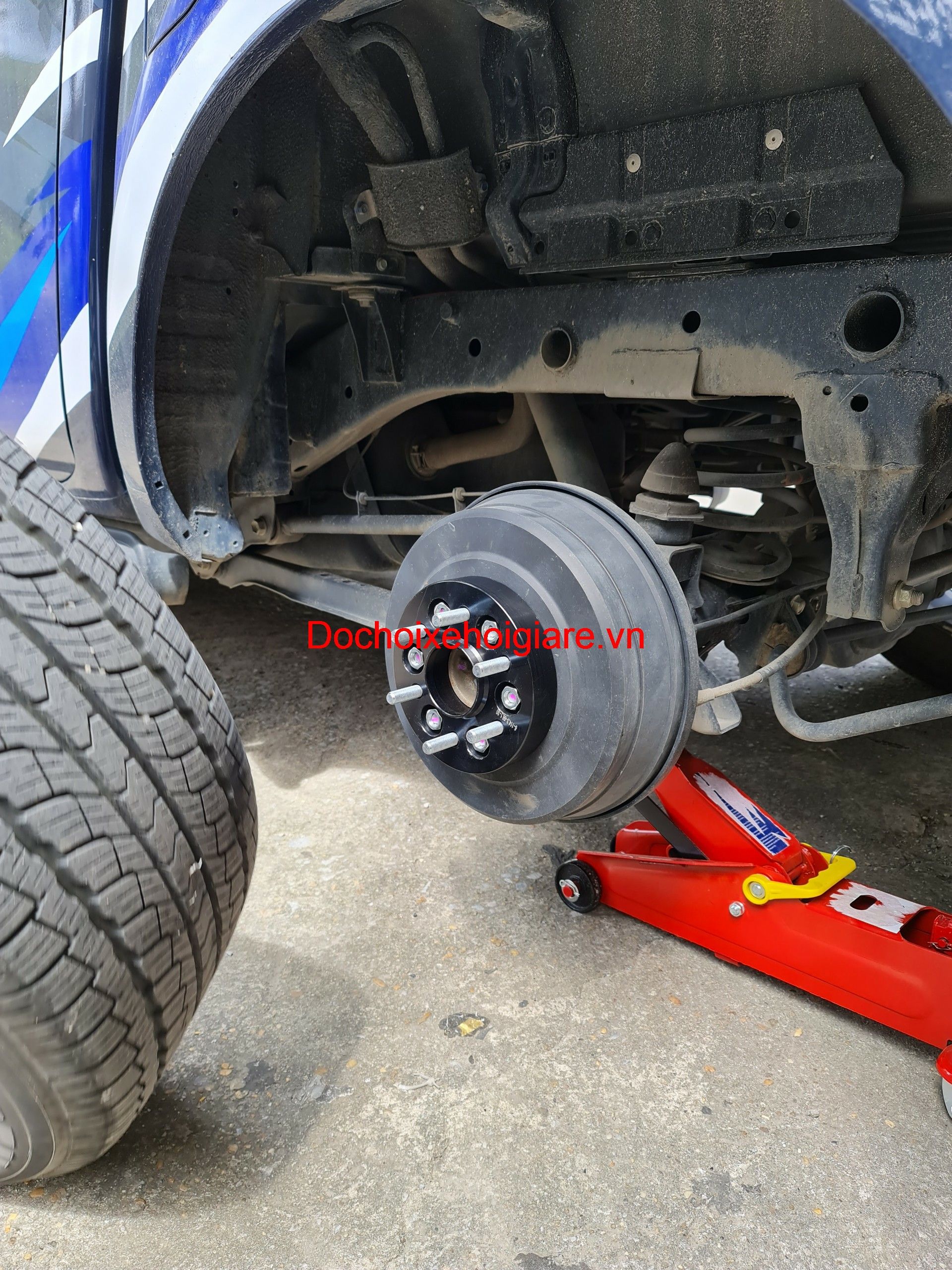 Miếng Đệm Mở Rộng Lốp Xe Nissan Navara - Wheel Spacers Hợp Kim Nhôm - Có Gờ Định Tâm