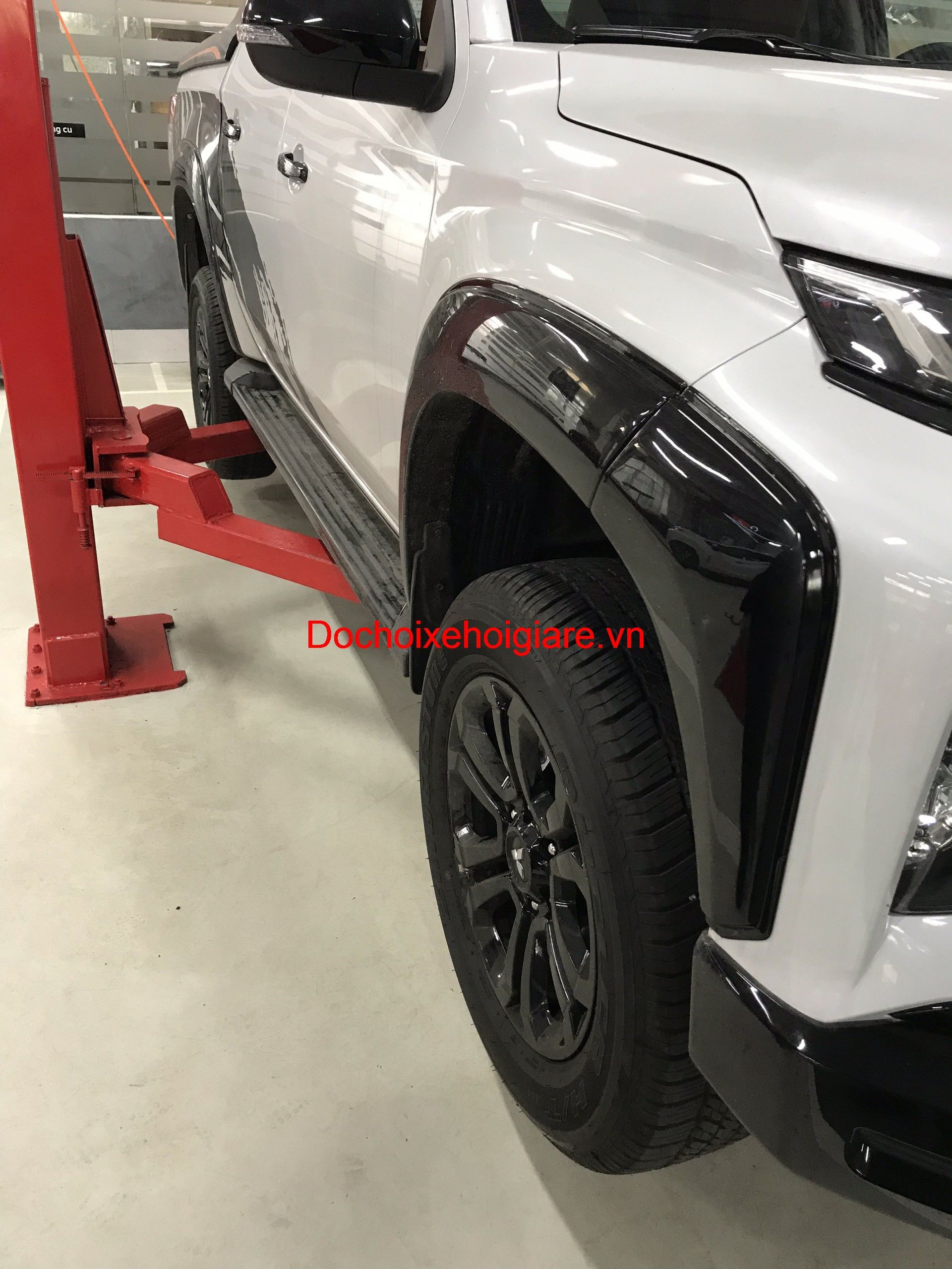 Miếng Đệm Mở Rộng Lốp Xe Mitsubishi Triton - Wheel Spacers Hợp Kim Nhôm - Có Gờ Định Tâm