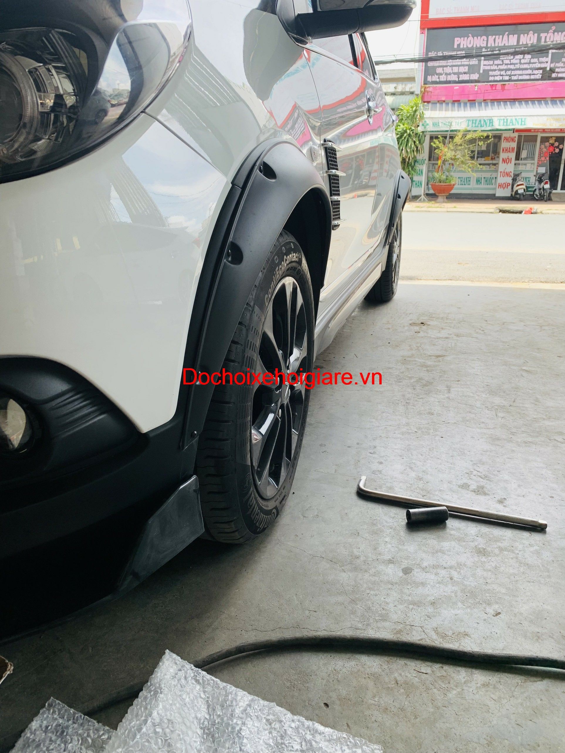 Miếng Đệm Mở Rộng Lốp Xe Vinfast Fadil - Wheel Spacers Hợp Kim Nhôm - Có Gờ Định Tâm