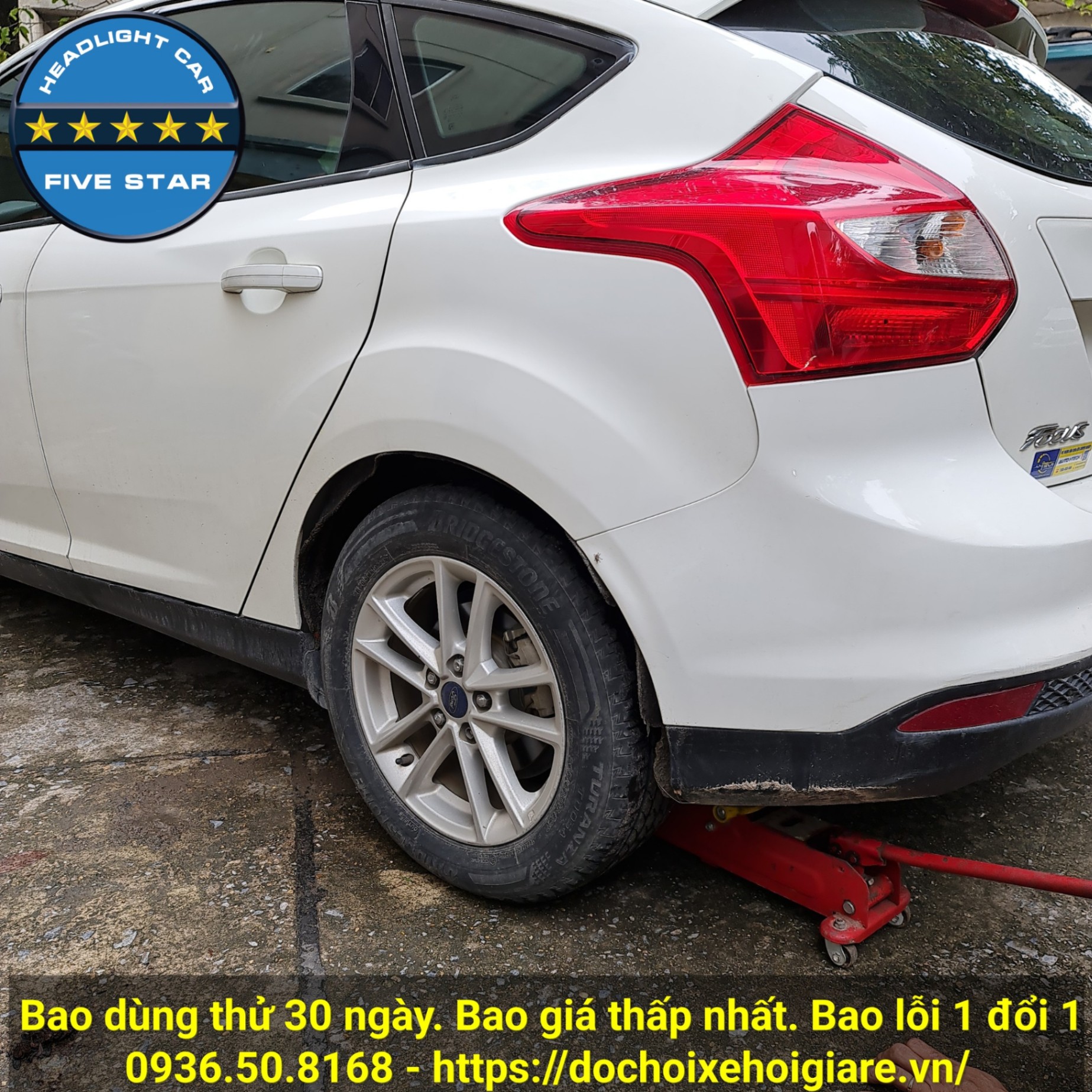 Xử lý chắn bùn lòng vè nỉ hốc bánh sau Ford Focus bị xệ rách gây mất thẩm mỹ, mọt rỉ sét gầm xe