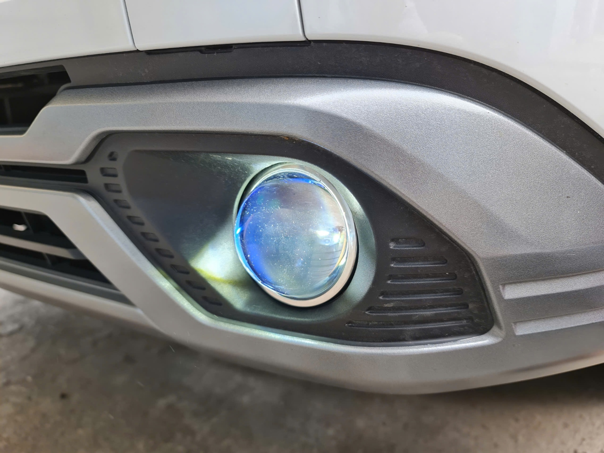 Đèn Bi gầm Mitsubishi Xpander giá rẻ nhất, dùng thử 30 ngày miễn phí