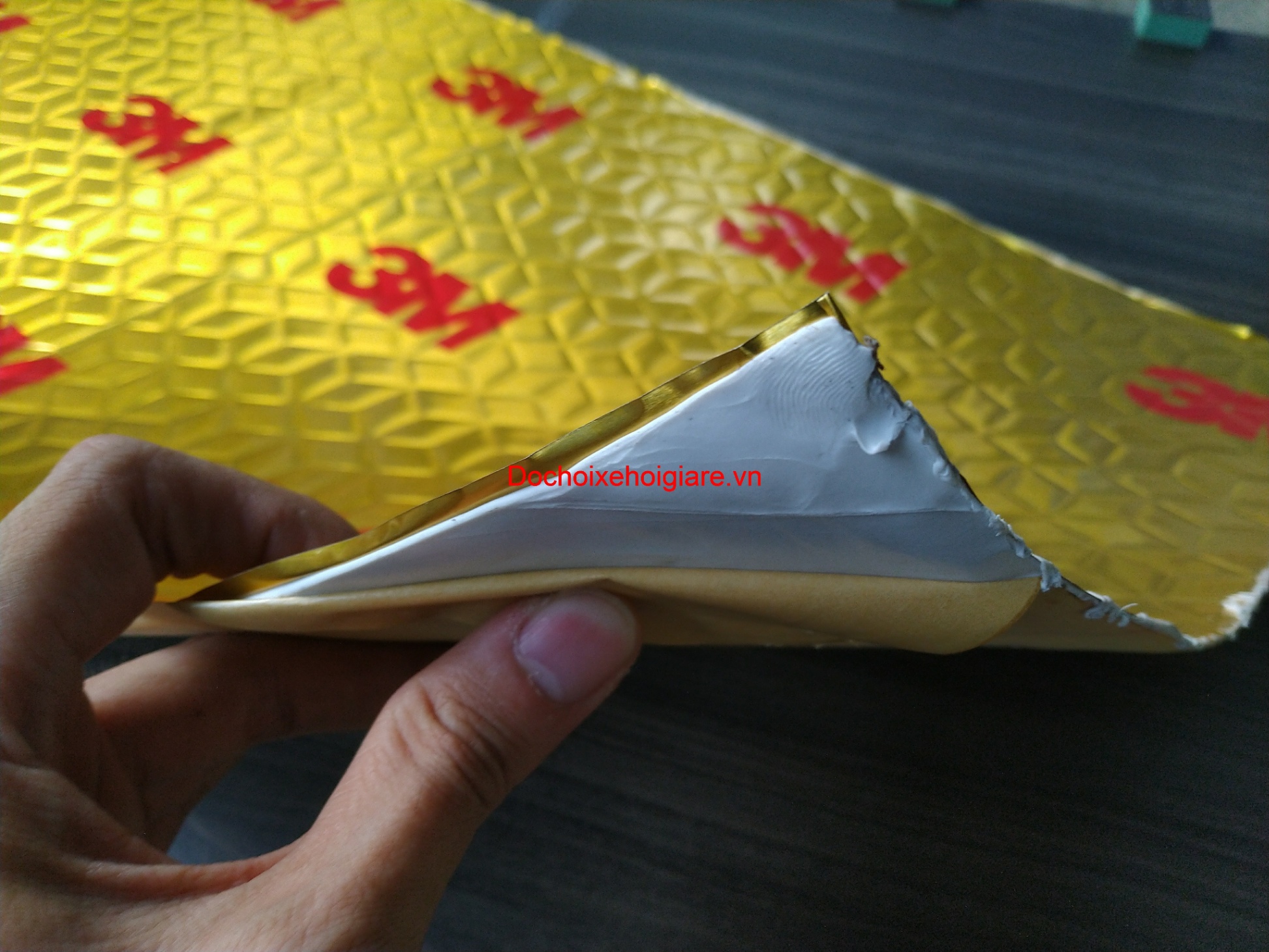 Cách âm trần ô tô bằng vật liệu 2 lớp dày 3mm