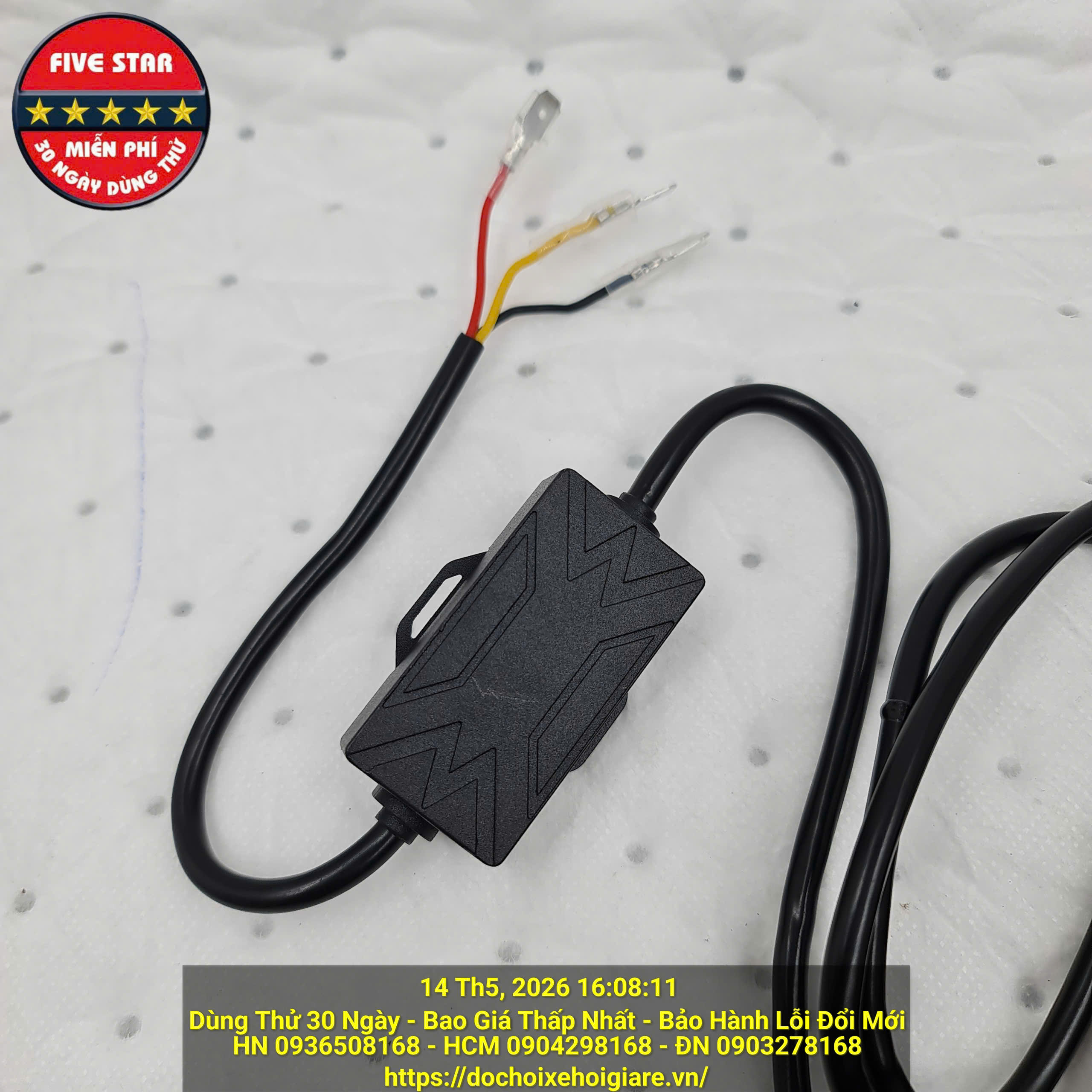 Den-Tro-Sang-3-Mat-Bi-Led-3-Mau-75W-Five-Star-TS3-Ultra-13.jpg?v=1778826123