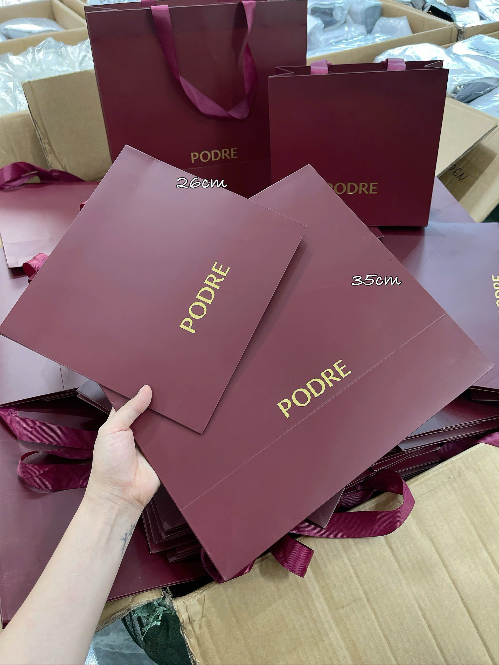 0909# Túi giấy Podre đỏ