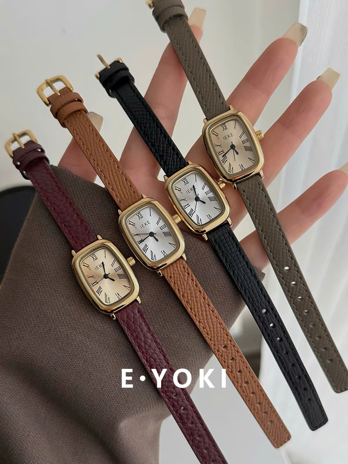 2409# Đồng hồ Ieke la mã dây da mặt chữ nhật trơn