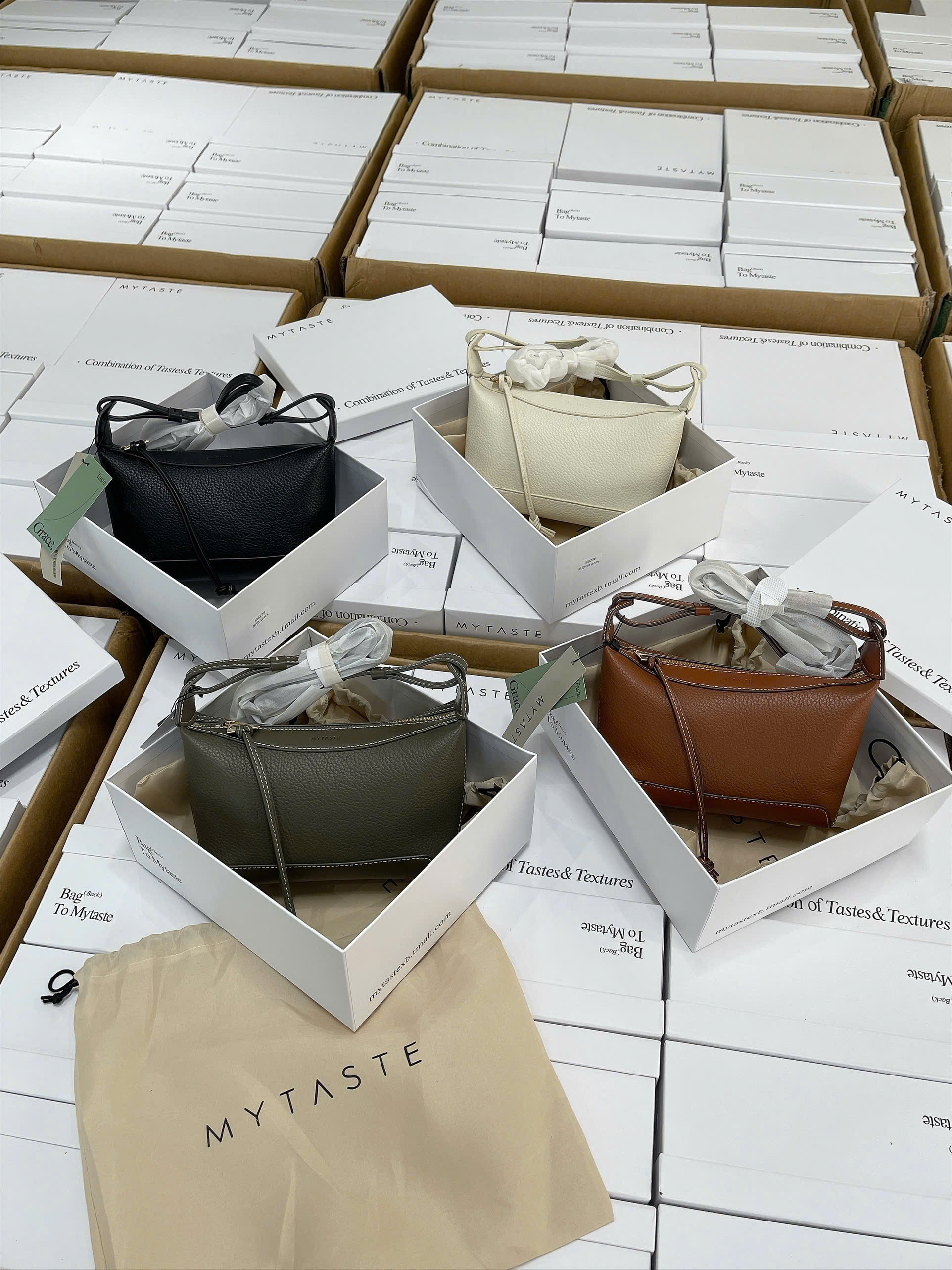 J0823# Túi xách MY TASTE fullbox