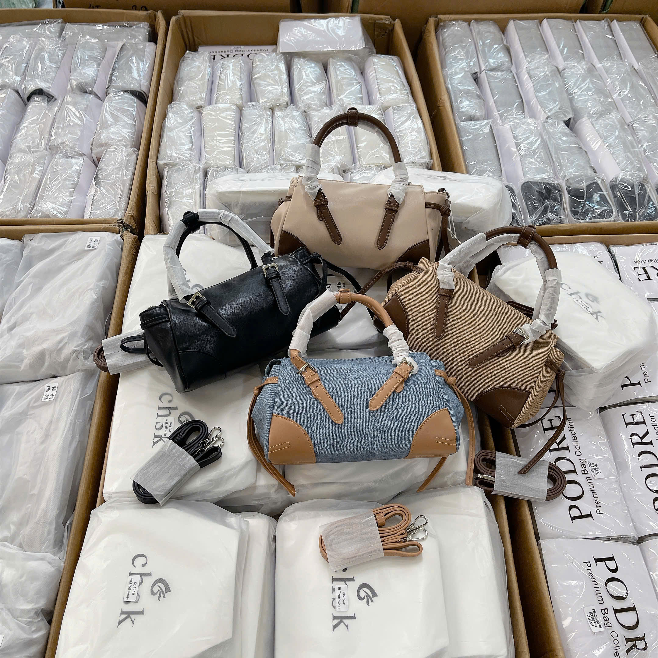 M0812# Túi xách 2 quai dáng trống đế da