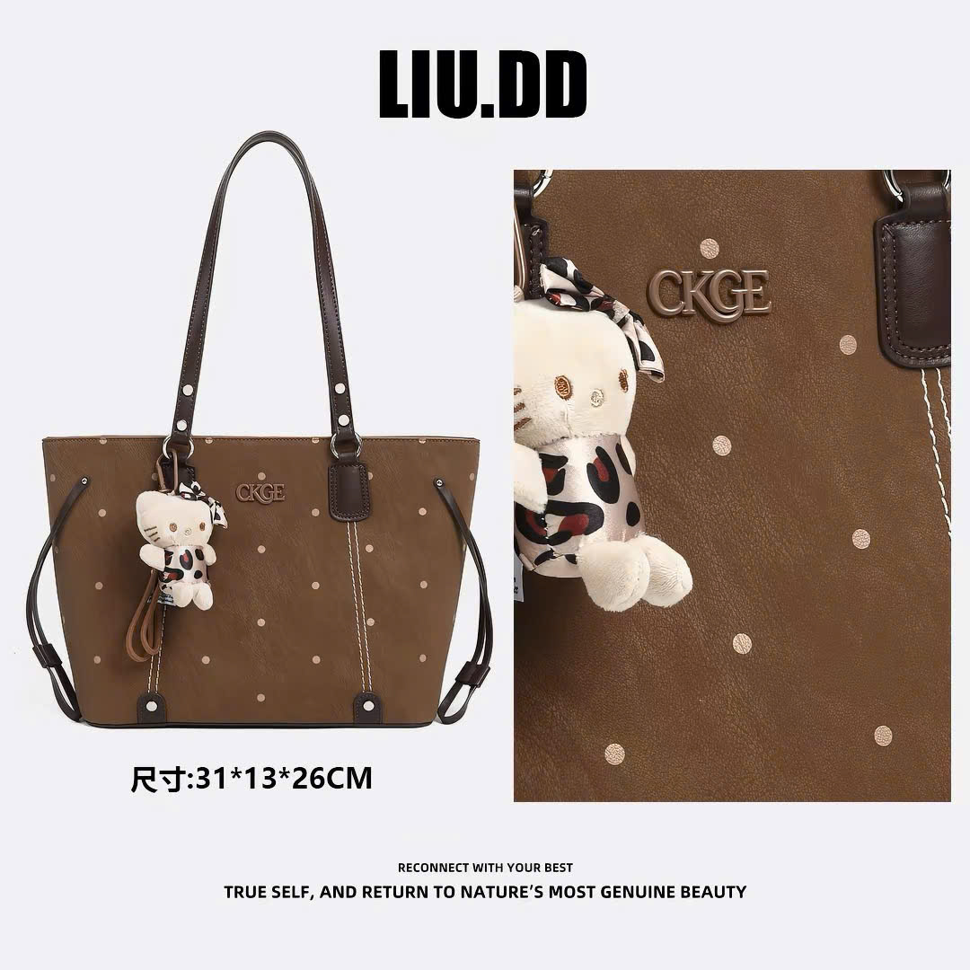M3520-1# Túi CKGE nâu chấm bi bigsize charm mèo