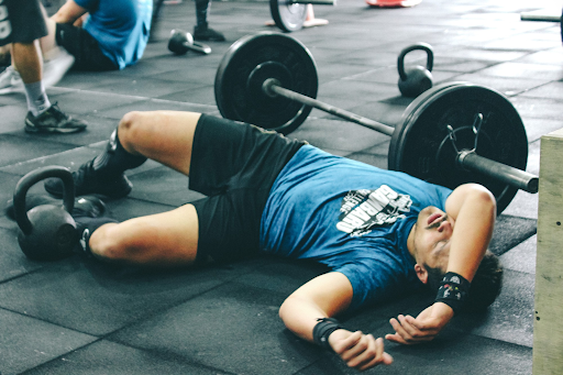 Hít thở khi tập gym đúng cách giúp giảm mệt mỏi