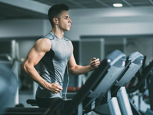 Tập gym hít thở đúng cách giúp cải thiện sức bền