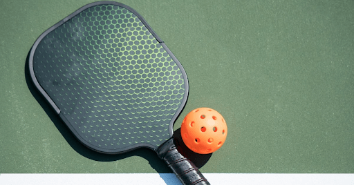 Bề mặt vợt pickleball nhám