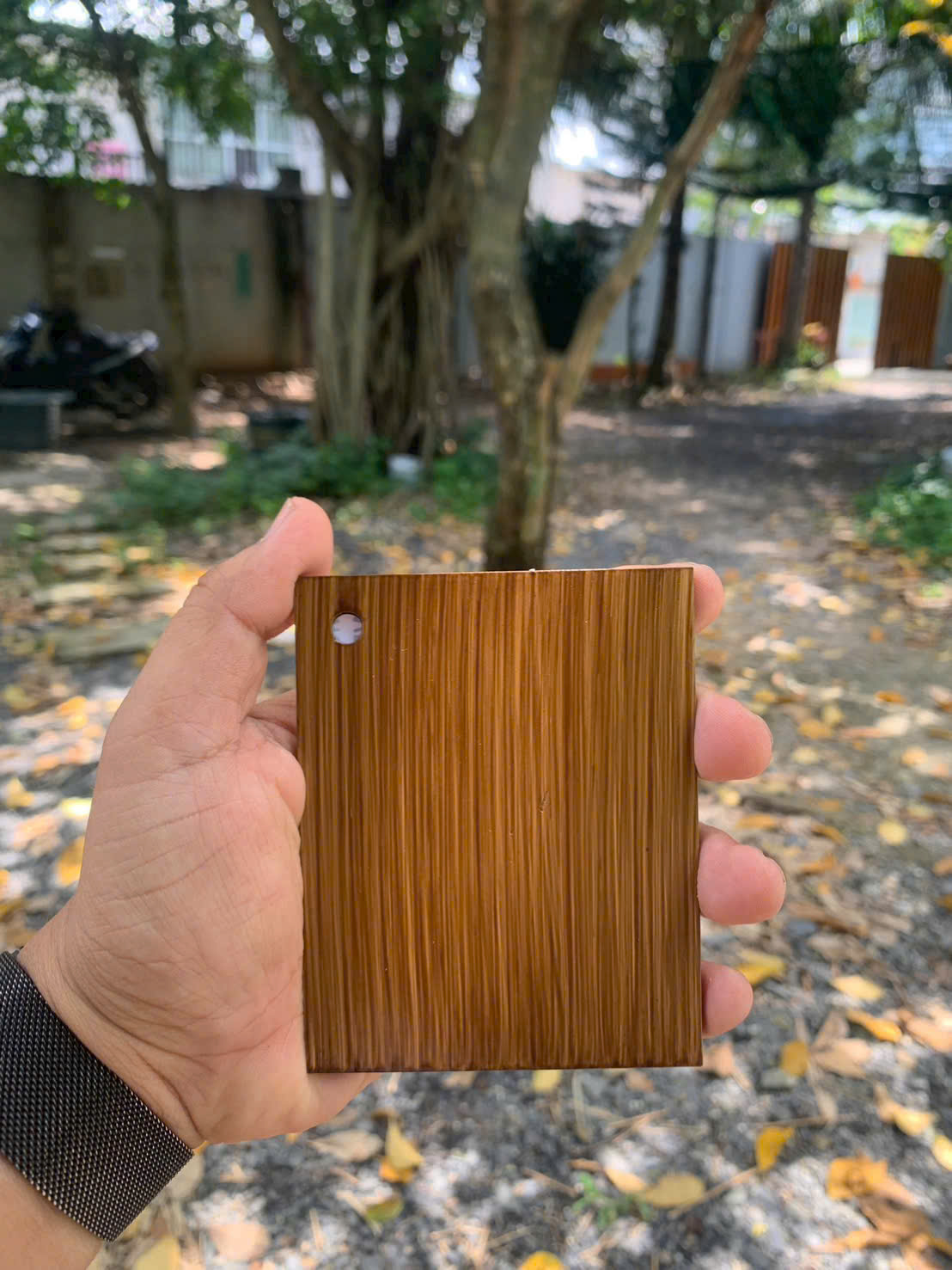 Sơn Phủ Màu Giả Gỗ Kim Loại - Lotus Metal Coat Finish Giả Gỗ