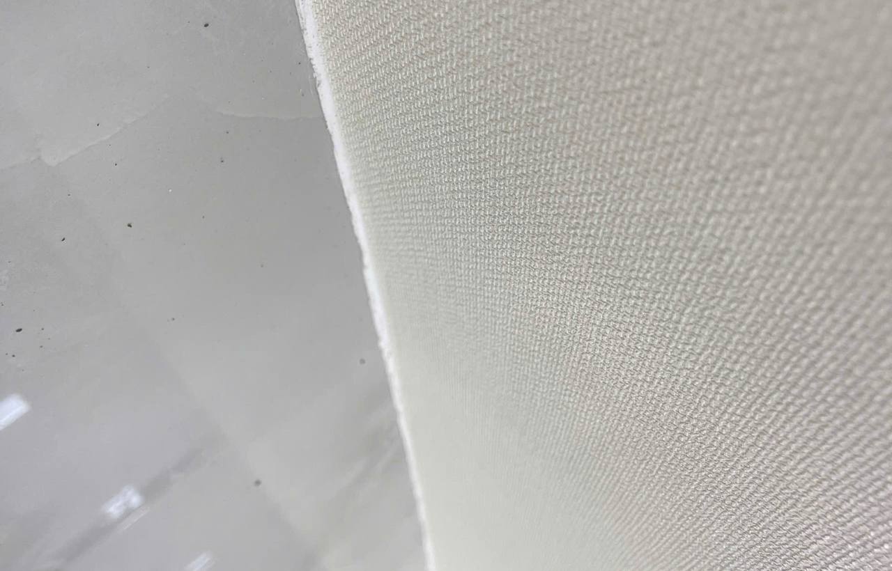 giấy dán tường hàn quốc nhật bản phân khúc thấp thi công thực tế