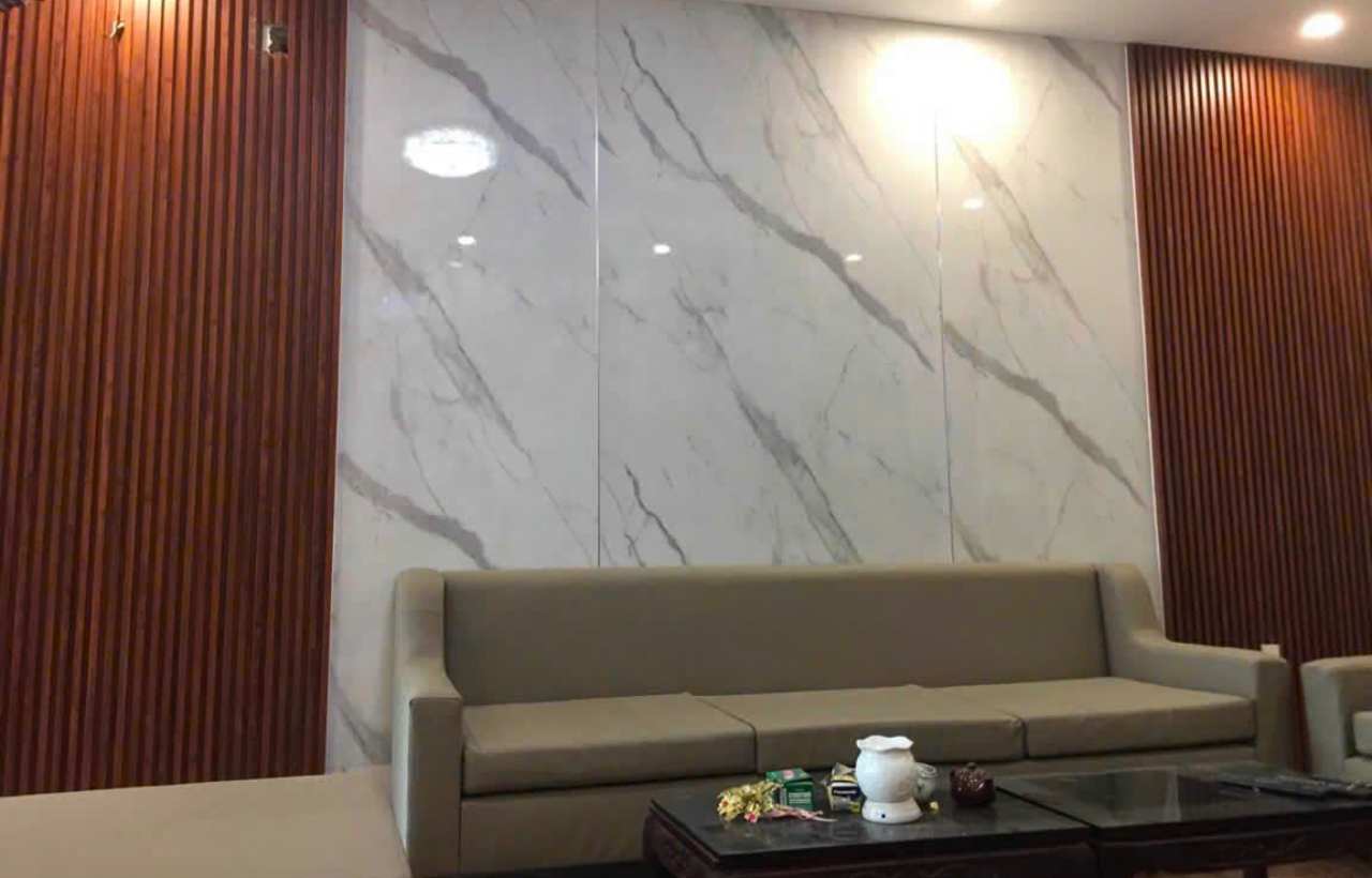 ốp tường PVC phòng khách