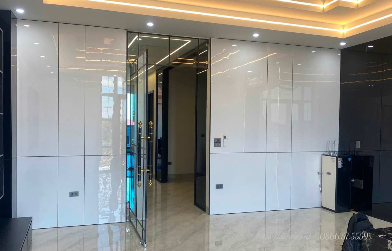 Tấm than tre ốp tường cho phòng khách chung cư