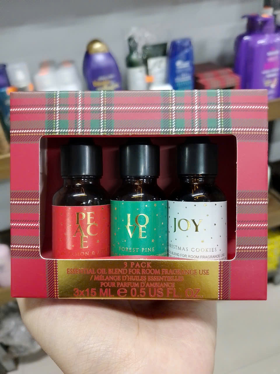 Primark Christmas 3 Essential Oil 15ml