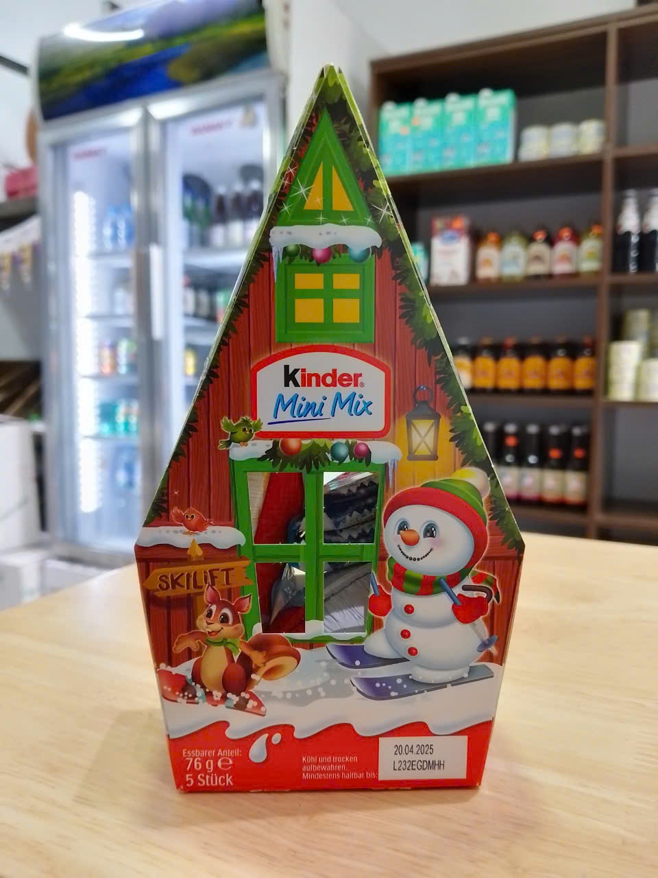 Kinder Mini Mix Ngôi Nhà Noel 76g