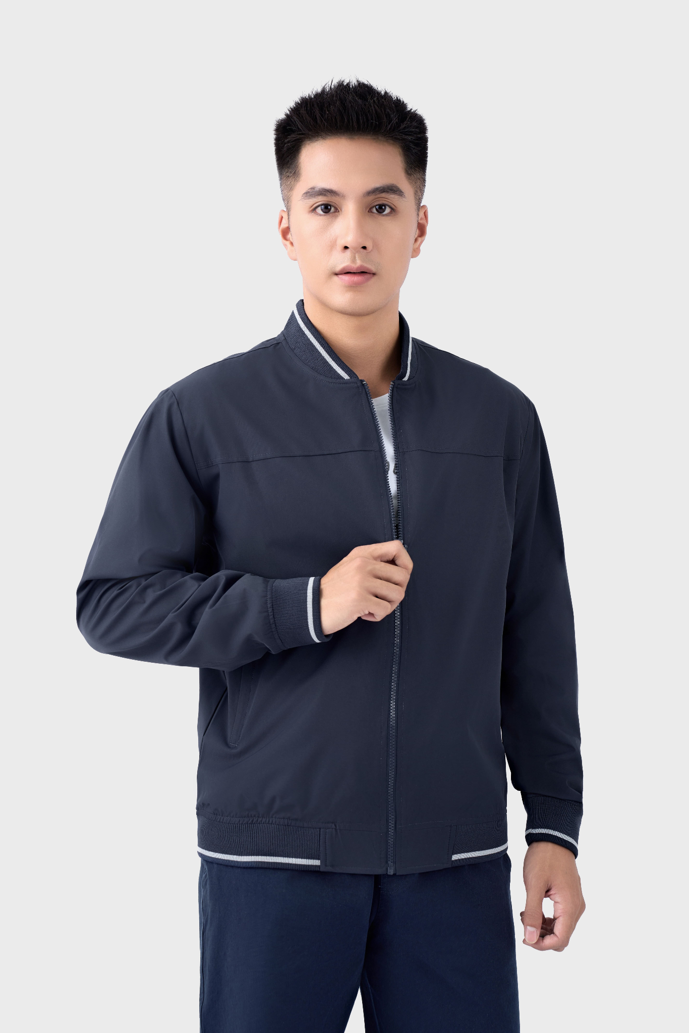 Áo khoác trơn Lót nỉ Bomber GNH ABB24051