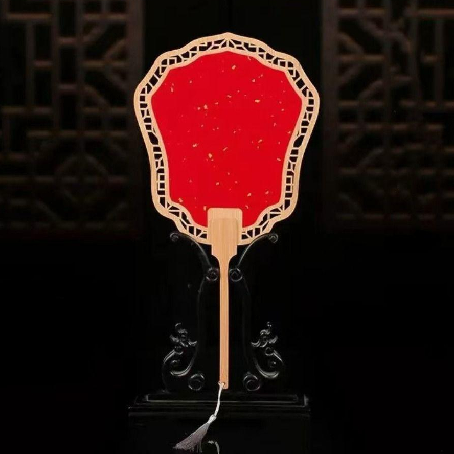 Quạt Gỗ Cầm Tay Mini Cho Trẻ Em – Phong Cách Cổ Trang đáng yêu - Thiết Kế Đẹp, Nhẹ, An Toàn