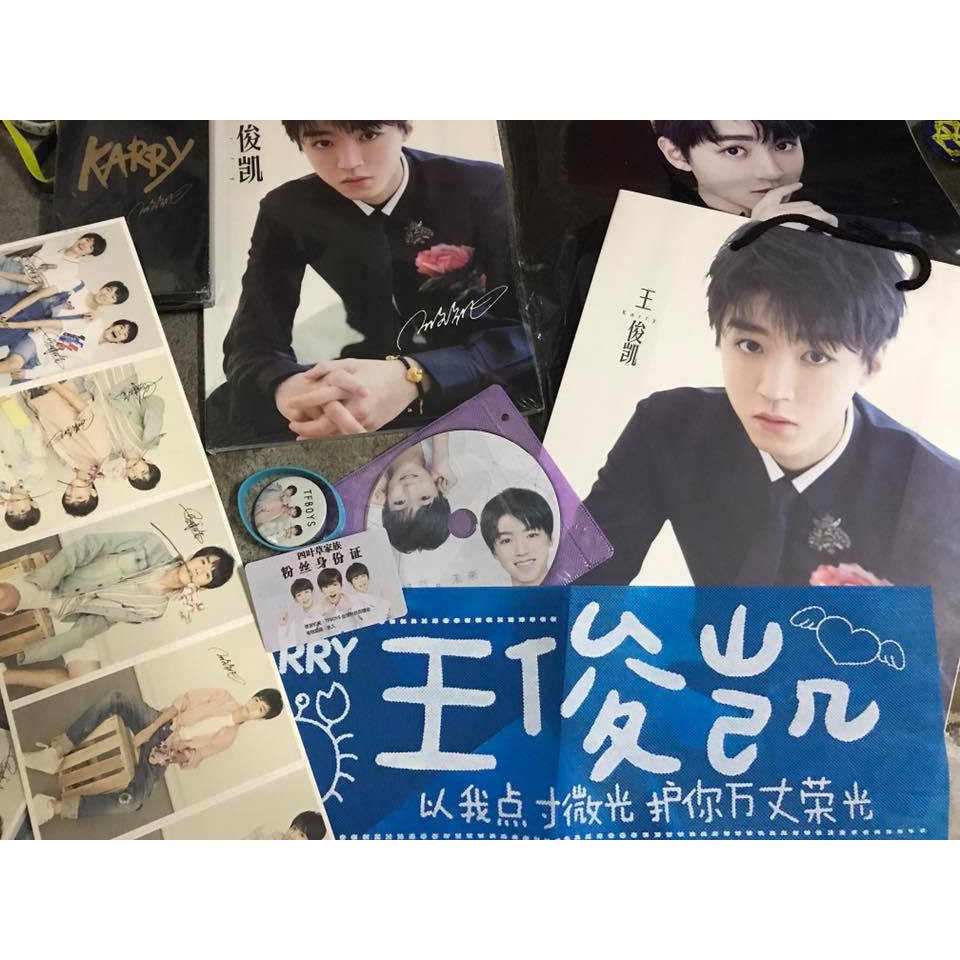 Combo photobookbook TFBOYS Vương Tuấn Khải (hộp cứng)