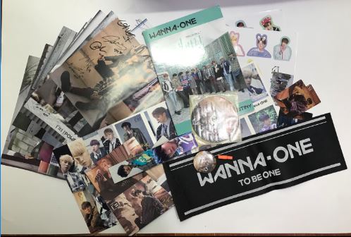 Combo photobook Wanna one