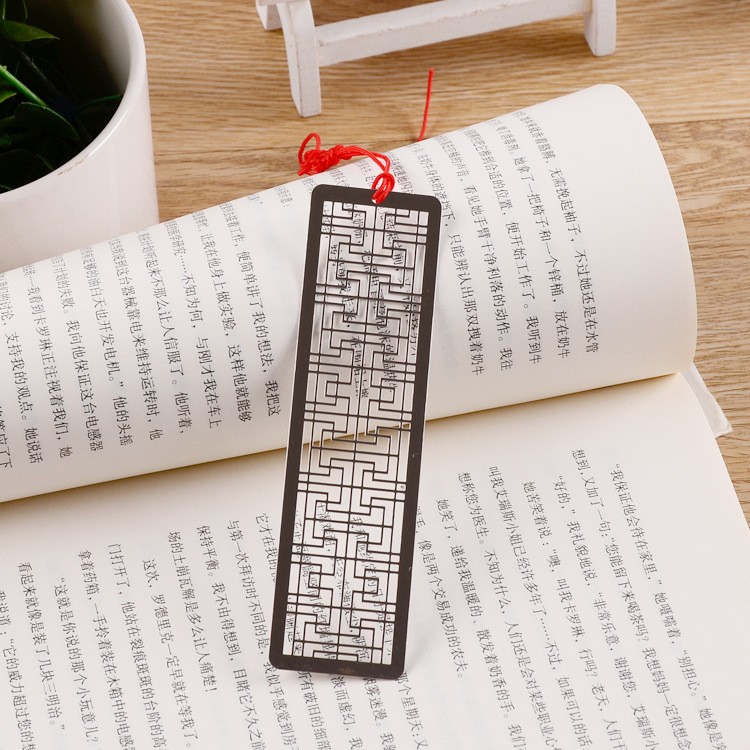 (8 mẫu)  bookmark cổ trang bookmark kim loại mỏng