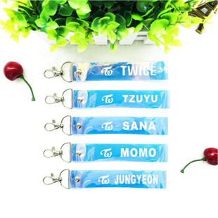 (Sỉ 20k)Nametag trong twice strap twice hologram