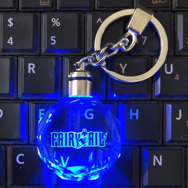 Móc khóa Fairy tail móc treo thủy tinh phát sáng