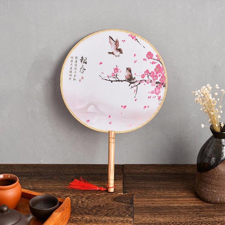 Quạt tròn cổ trang dây tuyến vải lụa in hoa quà tặng xinh xắn mẫu 5